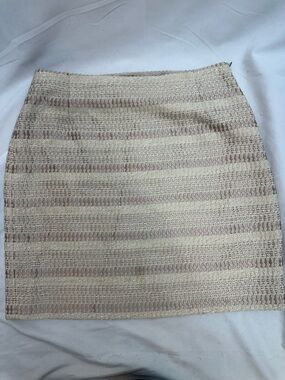 Banana Republic Cream and Tan Textured Knit Mini Skirt 4 NWTS